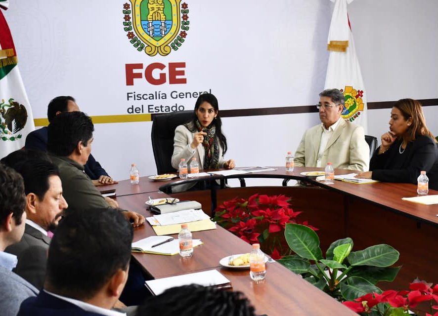 Verónica Hernández Giadáns encabezó la primer reunión de trabajo del año