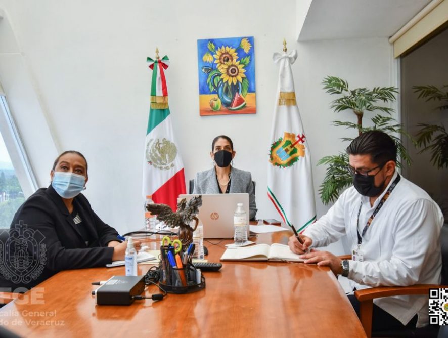 Se reúne Fiscal General de Veracruz con Equipo Argentino de Antropología Forense