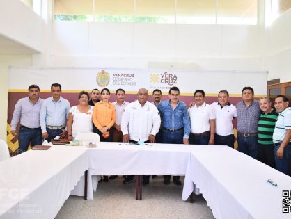 Reunión de trabajo con alcaldes electos de la zona sur de la entidad