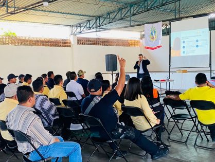 Capacita UECS a personal del Ayuntamiento de Ixhuatlán del Café en prevención a los delitos de engaño telefónico, extorsión y secuestro