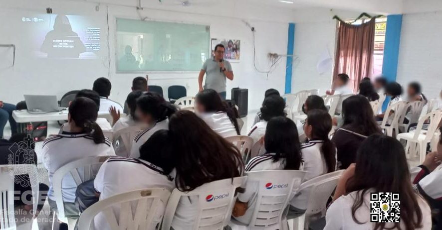 Capacita UECS a alumnos de la Escuela Secundaria General No.1 Emiliano Zapata