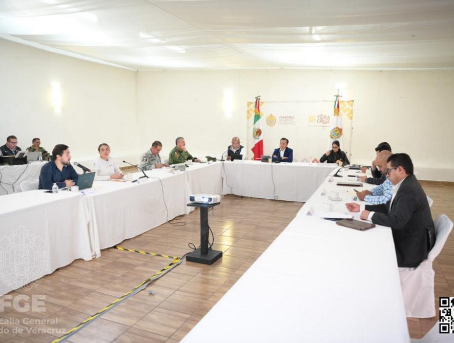 La Fiscal General informa en la COESCONPAZ sentencia de 20 años de prisión por el delito de homicidio doloso calificado, detención de cuatro personas en flagrancia en Acayucan e imputación contra presunto responsable del delito de actos de maltrato animal