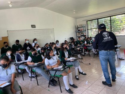 Capacita UECS a estudiantes en prevención a los delitos de engaño telefónico y extorsión en sus diferentes modalidades