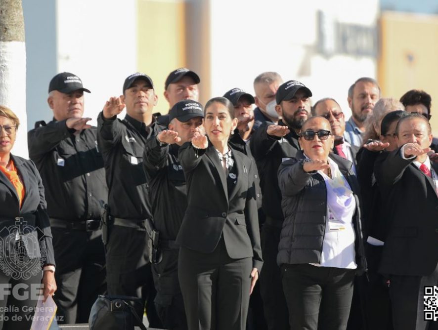 Ceremonia de Honores a la Bandera