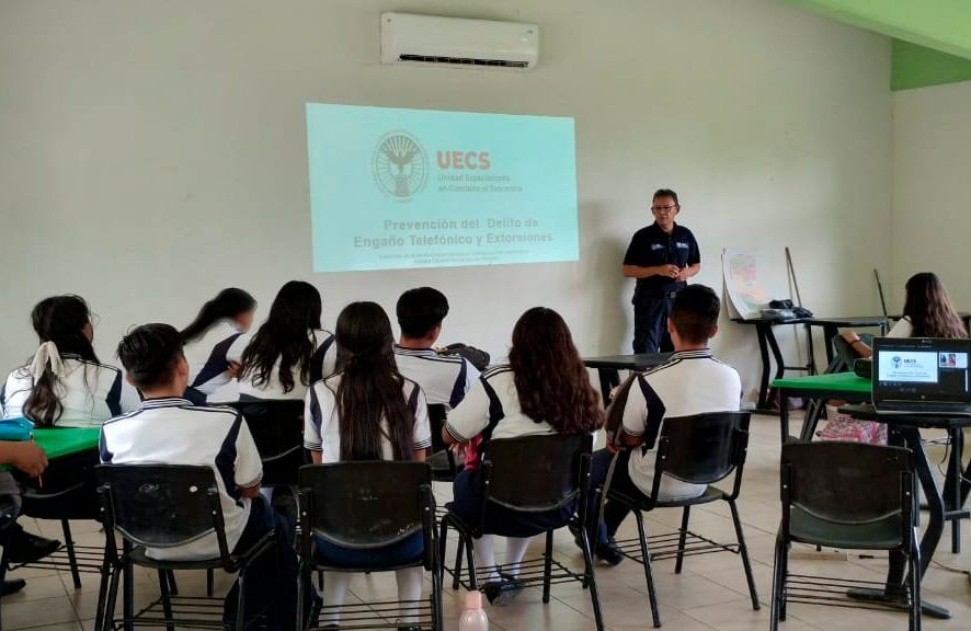 UECS impartió plática preventiva relacionada al Engaño Telefónico y la Extorsión en su modalidad de Sexting, Grooming, Morphing y Ciberbullying a alumnos del CBTA 135 de la localidad de Arroyo Hondo