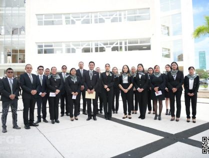 FISCAL GENERAL ENCABEZA CEREMONIA CÍVICA DE HONORES A LA BANDERA