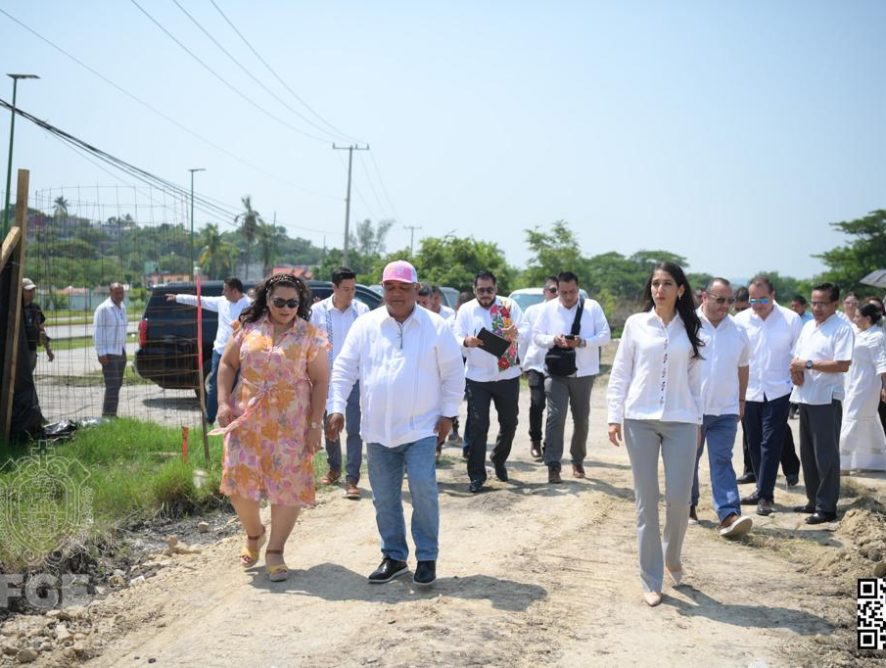 Banderazo de inicio de obra de la Ciudad Judicial en Poza Rica.