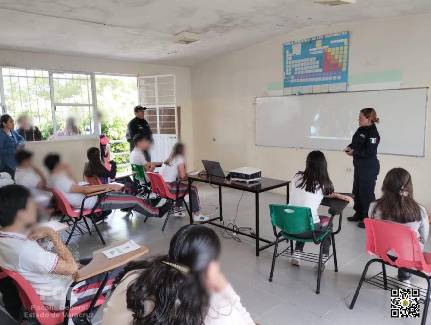 Imparte UECS plática preventiva relacionada a los delitos de engaño telefónico y extorsión en sus diversas modalidades