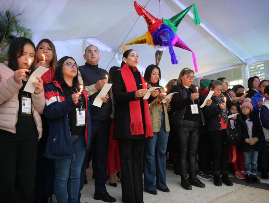 Fiscal General encabeza la Posada Navideña en oficinas centrales