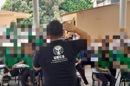 Capacita UECS a alumnos en prevención a los delitos de engaño telefónico y extorsión