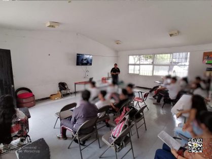 Capacita UECS a alumnos en los delitos de engaño telefónico y extorsión