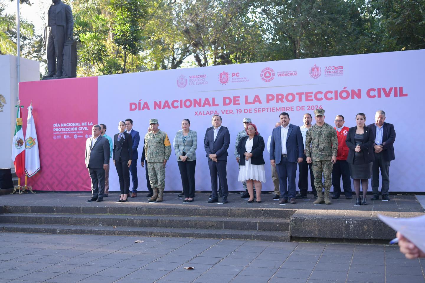 FISCAL GENERAL ASISTE A LA CEREMONIA CONMEMORATIVA POR EL DÍA NACIONAL DE LA PROTECCIÓN CIVIL