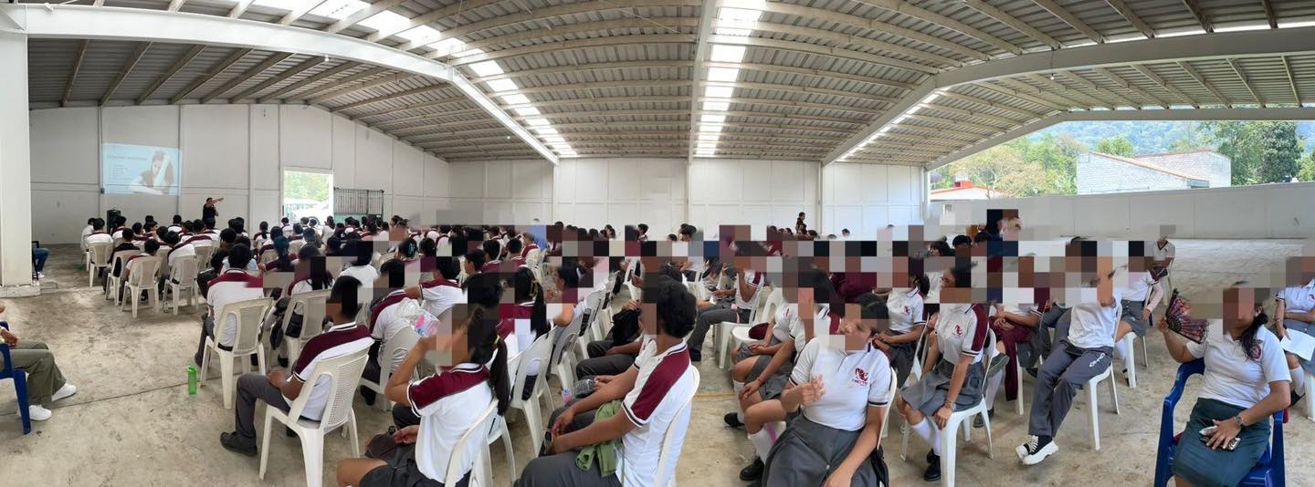 Imparte UECS plática preventiva relacionada a los delitos de engaño telefónico y extorsión