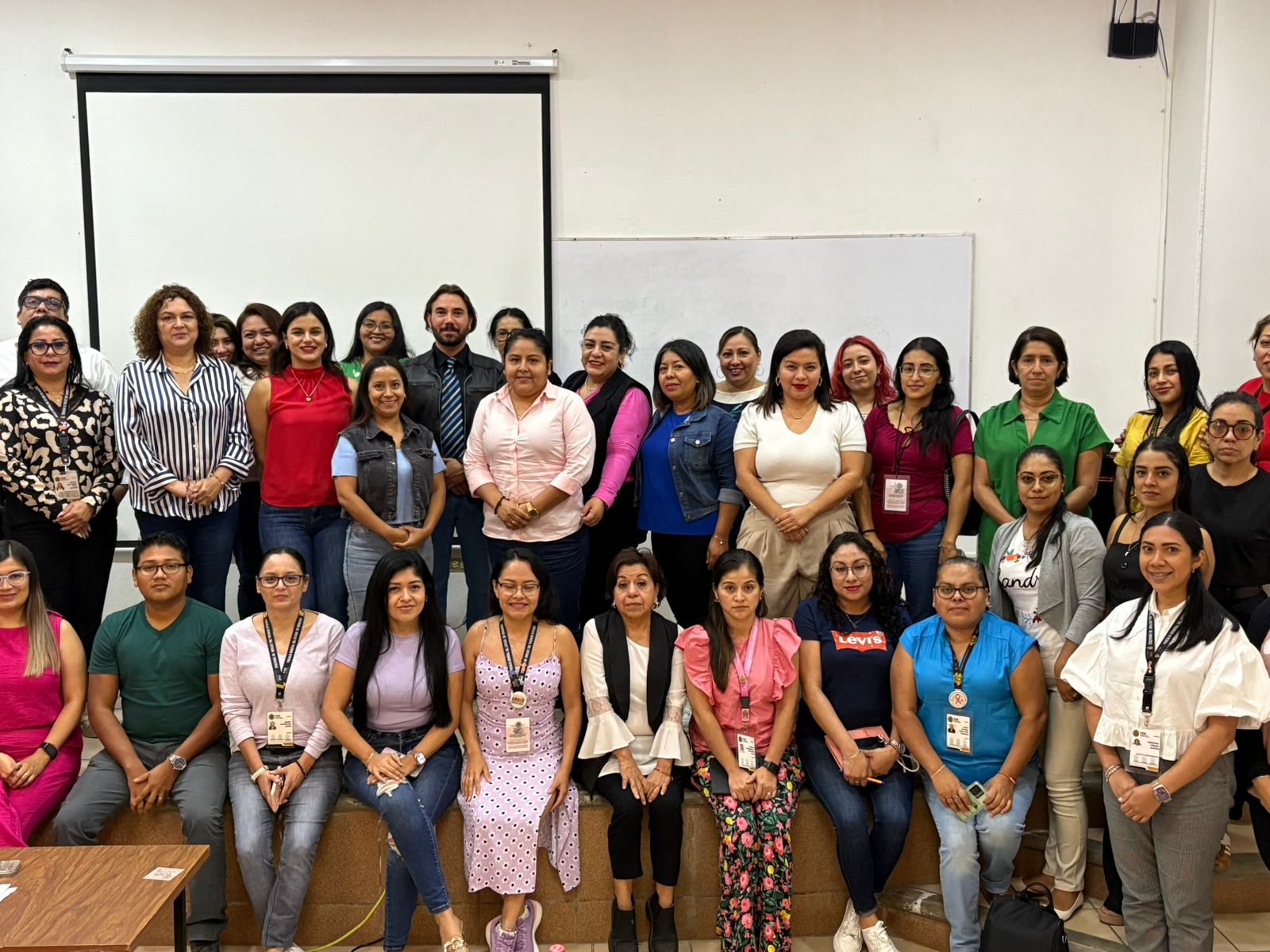 FGE IMPARTE EL CURSO TALLER “CONSIDERACIONES TEÓRICAS, TÉCNICAS Y METODOLÓGICAS EN LA INVESTIGACIÓN DE CASOS DE VIOLENCIA VICARIA. UNA MIRADA DESDE LA PSICOLOGÍA JURÍDICA”