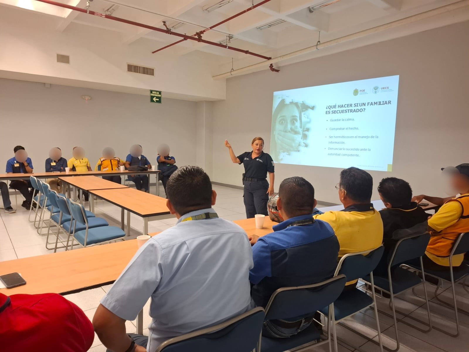 Imparte UECS plática preventiva relacionada al secuestro y engaño telefónico