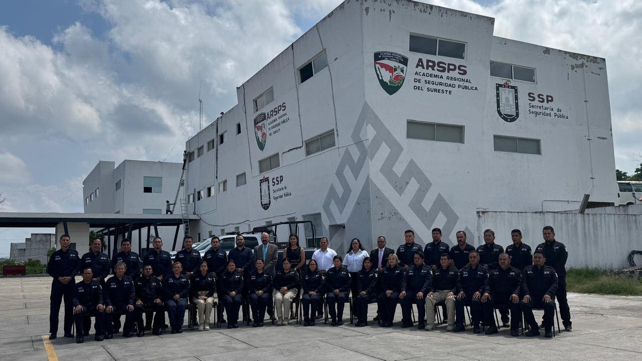 FGE CAPACITA A ELEMENTOS OPERATIVOS EN “MANEJO DE CRISIS”.