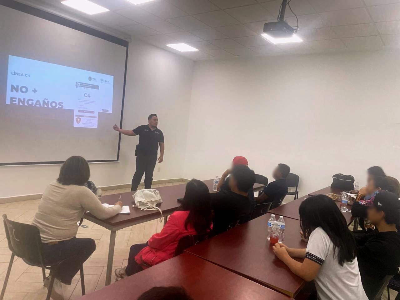 UECS IMPARTE PLÁTICAS PREVENTIVAS CONTRA EL SECUESTRO Y LA EXTORSIÓN