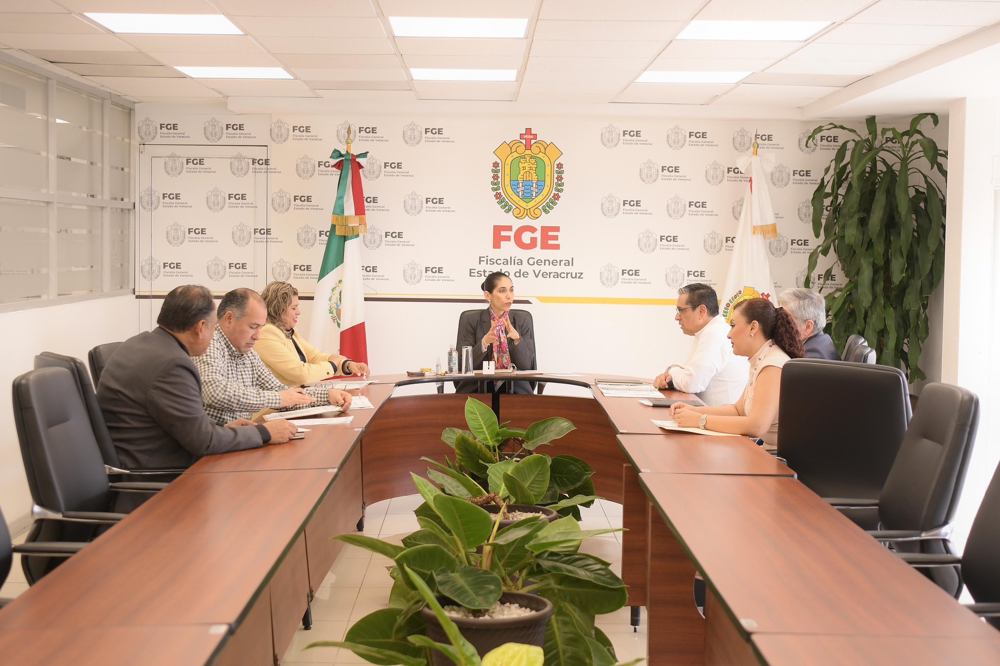 FISCAL GENERAL ENCABEZA LA OCTAVA SESIÓN EXTRAORDINARIA 2025 DEL ÓRGANO DE GOBIERNO