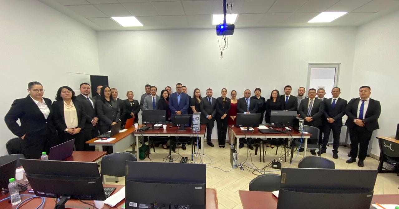 FISCAL GENERAL INAUGURA EN LA UECS EL CURSO-TALLER DENOMINADO “ANÁLISIS DE LA INFORMACIÓN EN EL PROCESO DE INVESTIGACIÓN DE SECUESTRO Y EXTORSIÓN” Y “ATENCIÓN PSICOLÓGICA DE PRIMERA INSTANCIA EN CASOS DE SECUESTRO Y EXTORSIÓN”