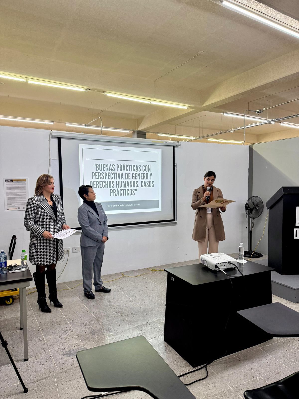 FGE LLEVA A CABO TERCERA CONFERENCIA PERTENECIENTE A LA ACREDITACIÓN EN PERSPECTIVA DE GÉNERO PARA LA PROCURACIÓN DE JUSTICIA