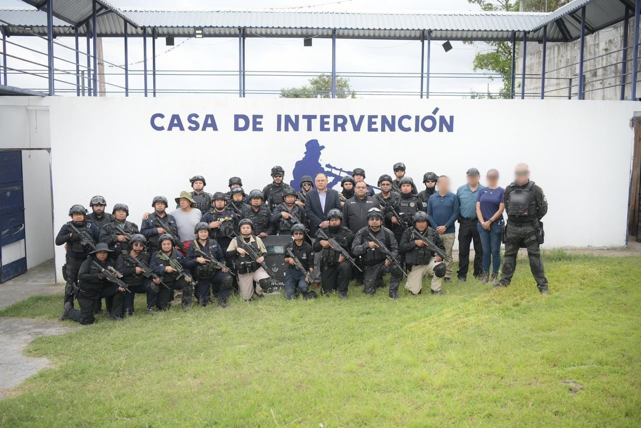 FGE CONCLUYE PRIMERA ETAPA DE PROGRAMA DE CAPACITACIÓN TÁCTICA PARA ELEMENTOS DE LA UECS