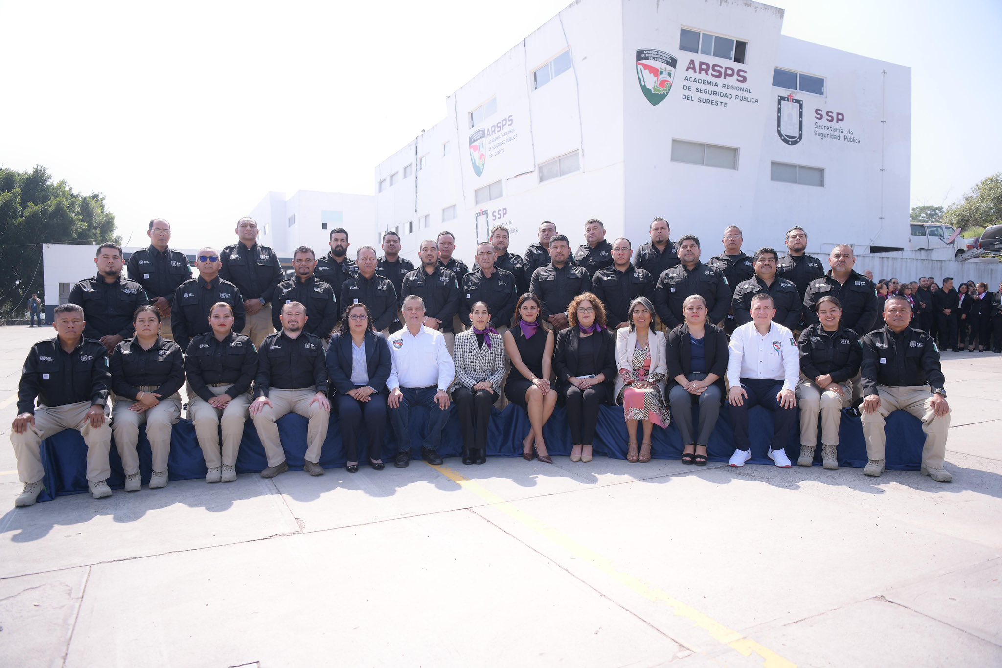 FISCAL GENERAL PRESIDE CLAUSURA Y ACTO PROTOCOLARIO DE PROGRAMAS FORMATIVOS PARA PERSONAL DE LA INSTITUCIÓN