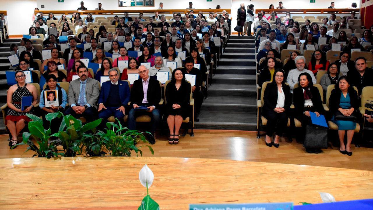 Reconoce UV impulso de FGE a la formación universitaria en materia de búsqueda de personas