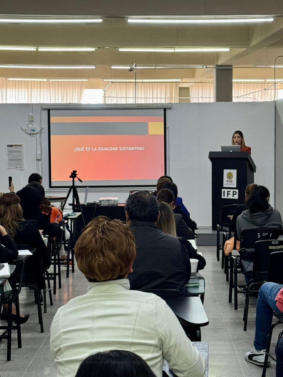 FGE imparte curso denominado “Ley General para la Igualdad Sustantiva entre Hombres y Mujeres”