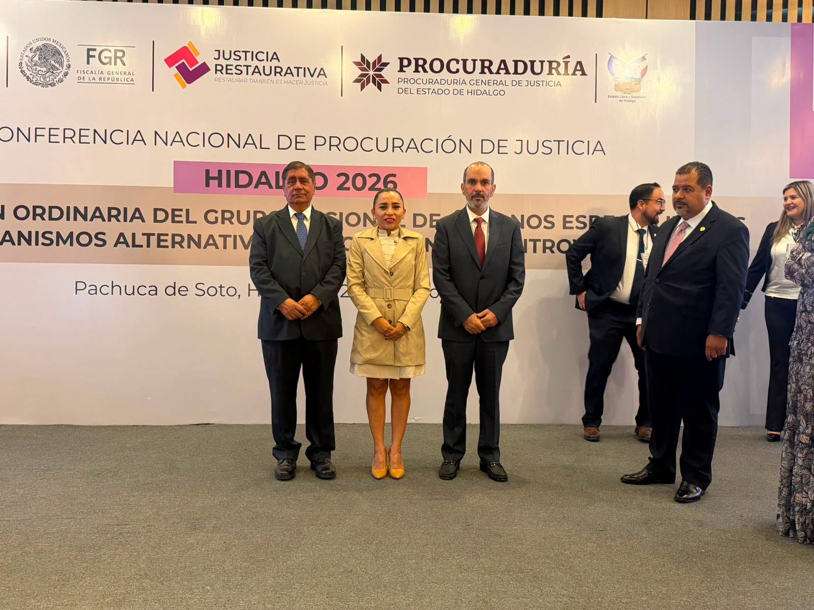 𝗩𝗲𝗿𝗮𝗰𝗿𝘂𝘇 𝗶𝗺𝗽𝘂𝗹𝘀𝗮 𝗹𝗮 𝗰𝗼𝗻𝘀𝗼𝗹𝗶𝗱𝗮𝗰𝗶𝗼́𝗻 𝗱𝗲 𝗹𝗼𝘀 𝗺𝗲𝗰𝗮𝗻𝗶𝘀𝗺𝗼𝘀 𝗮𝗹𝘁𝗲𝗿𝗻𝗮𝘁𝗶𝘃𝗼𝘀 𝗱𝗲 𝘀𝗼𝗹𝘂𝗰𝗶𝗼́𝗻 𝗱𝗲 𝗰𝗼𝗻𝘁𝗿𝗼𝘃𝗲𝗿𝘀𝗶𝗮𝘀 𝗮 𝗻𝗶𝘃𝗲𝗹 𝗻𝗮𝗰𝗶𝗼𝗻𝗮𝗹