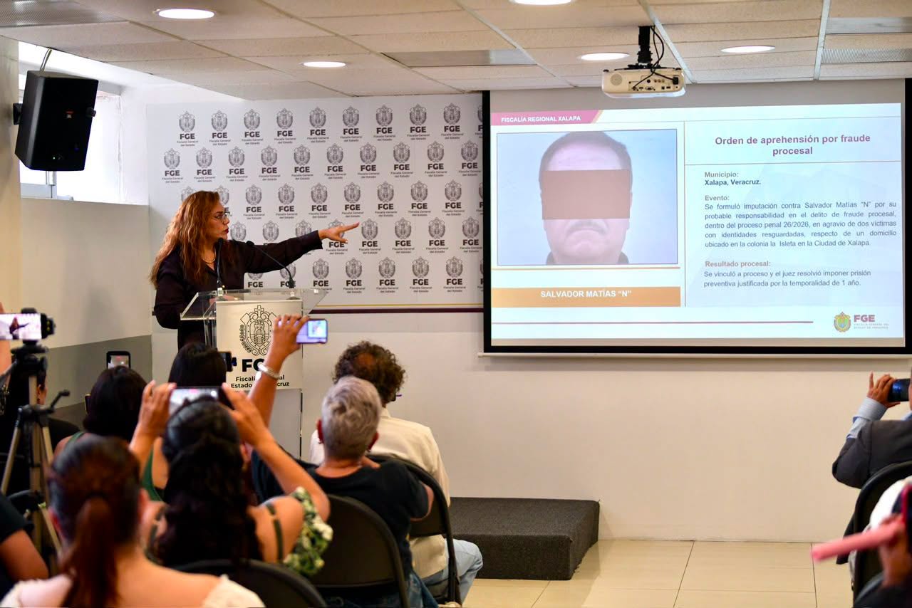 𝗩𝗲𝗿𝗮𝗰𝗿𝘂𝘇 𝗳𝗼𝗿𝘁𝗮𝗹𝗲𝗰𝗲 𝗲𝗹 𝗰𝗼𝗺𝗯𝗮𝘁𝗲 𝗮 𝗹𝗮 𝗶𝗺𝗽𝘂𝗻𝗶𝗱𝗮𝗱 𝗰𝗼𝗻 𝗺𝗮́𝘀 𝗱𝗲 𝗺𝗶𝗹 𝟳𝟬𝟬 𝗮𝗽𝗿𝗲𝗵𝗲𝗻𝘀𝗶𝗼𝗻𝗲𝘀; 𝗮𝘂𝗺𝗲𝗻𝘁𝗮𝗻 𝟭𝟱𝟰% 𝗱𝘂𝗿𝗮𝗻𝘁𝗲 𝟮𝟬𝟮𝟲