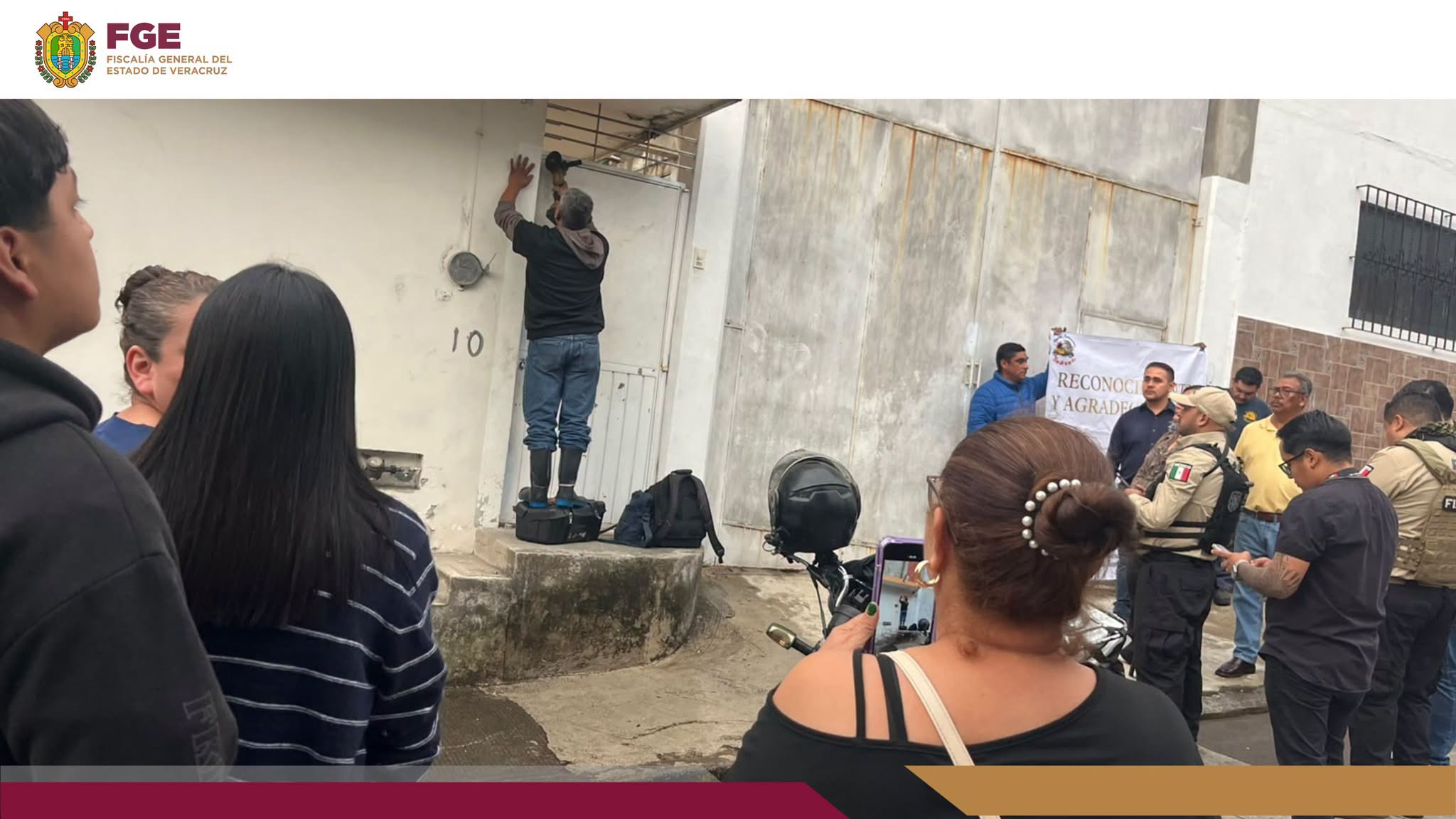 𝗥𝗲𝘀𝘁𝗶𝘁𝘂𝘆𝗲 𝗙𝗚𝗘 𝗩𝗲𝗿𝗮𝗰𝗿𝘂𝘇 𝗶𝗻𝗺𝘂𝗲𝗯𝗹𝗲 𝗮 𝘃𝗶́𝗰𝘁𝗶𝗺𝗮 𝗱𝗲𝗹 𝗱𝗲𝗻𝗼𝗺𝗶𝗻𝗮𝗱𝗼 “𝗰𝗮𝗿𝘁𝗲𝗹 𝗶𝗻𝗺𝗼𝗯𝗶𝗹𝗶𝗮𝗿𝗶𝗼” 𝗲𝗻 𝗫𝗮𝗹𝗮𝗽𝗮